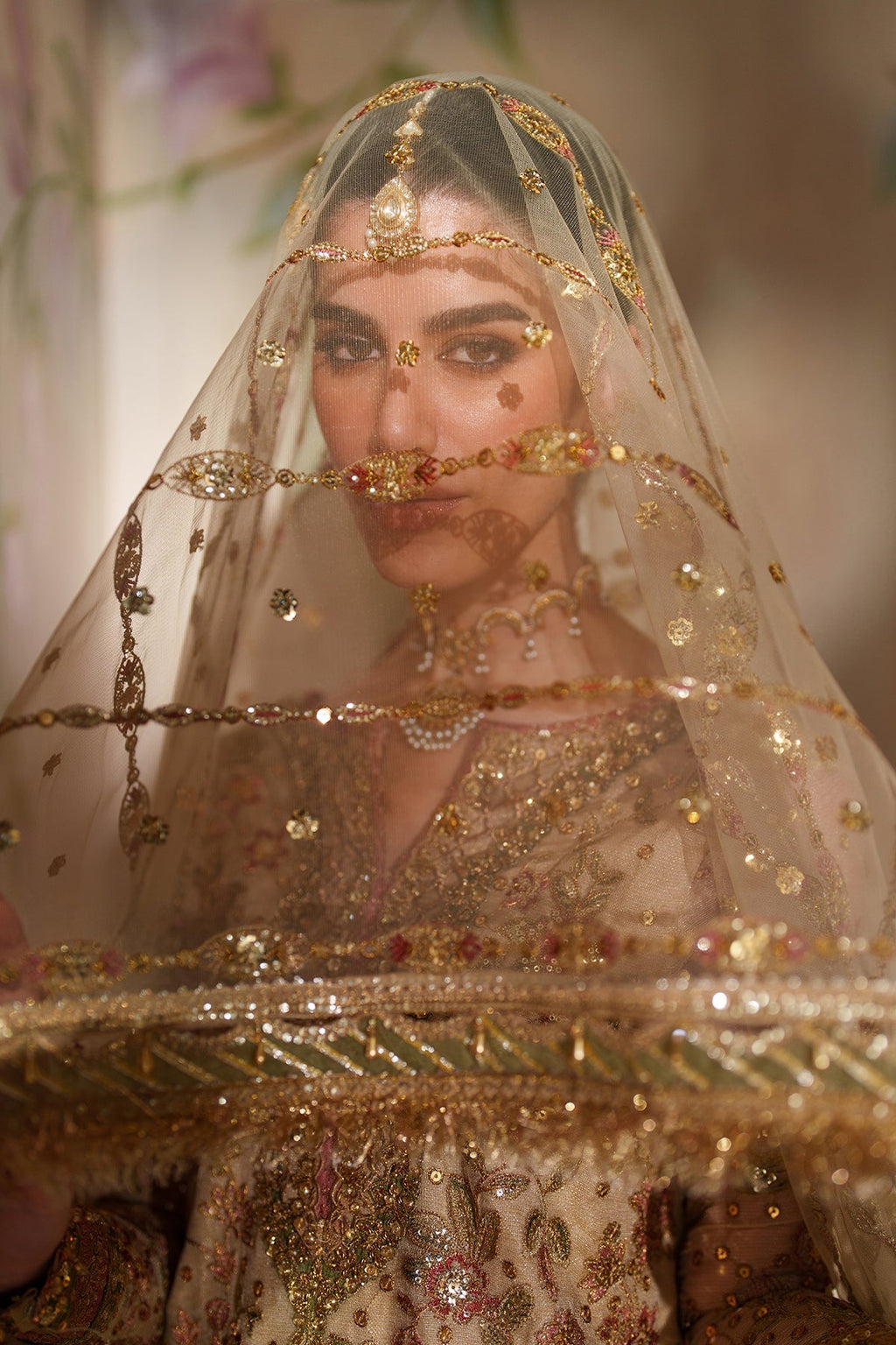 EMBROIDERED NET CH14-02 STITCHED