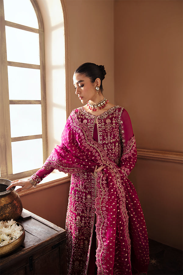 Soraya - Lumene Festive 24 - Raizel