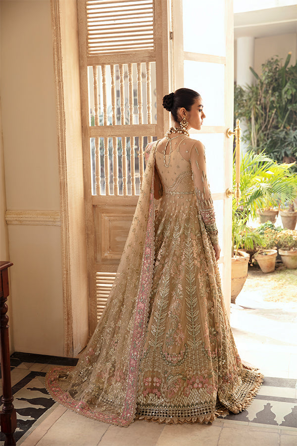 Soraya - Lumene Festive 24 - Irina