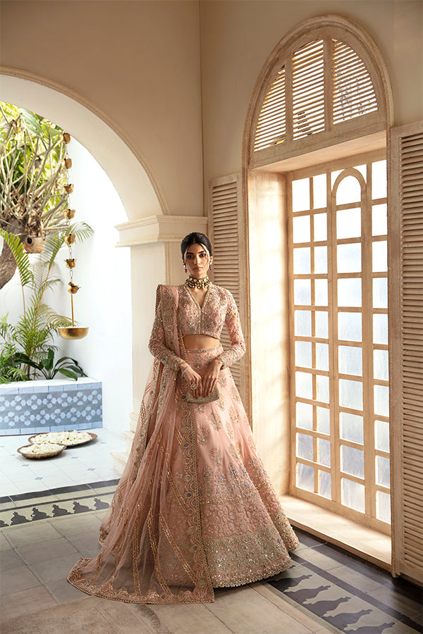 Soraya - Lumene Festive 24 - Inaya