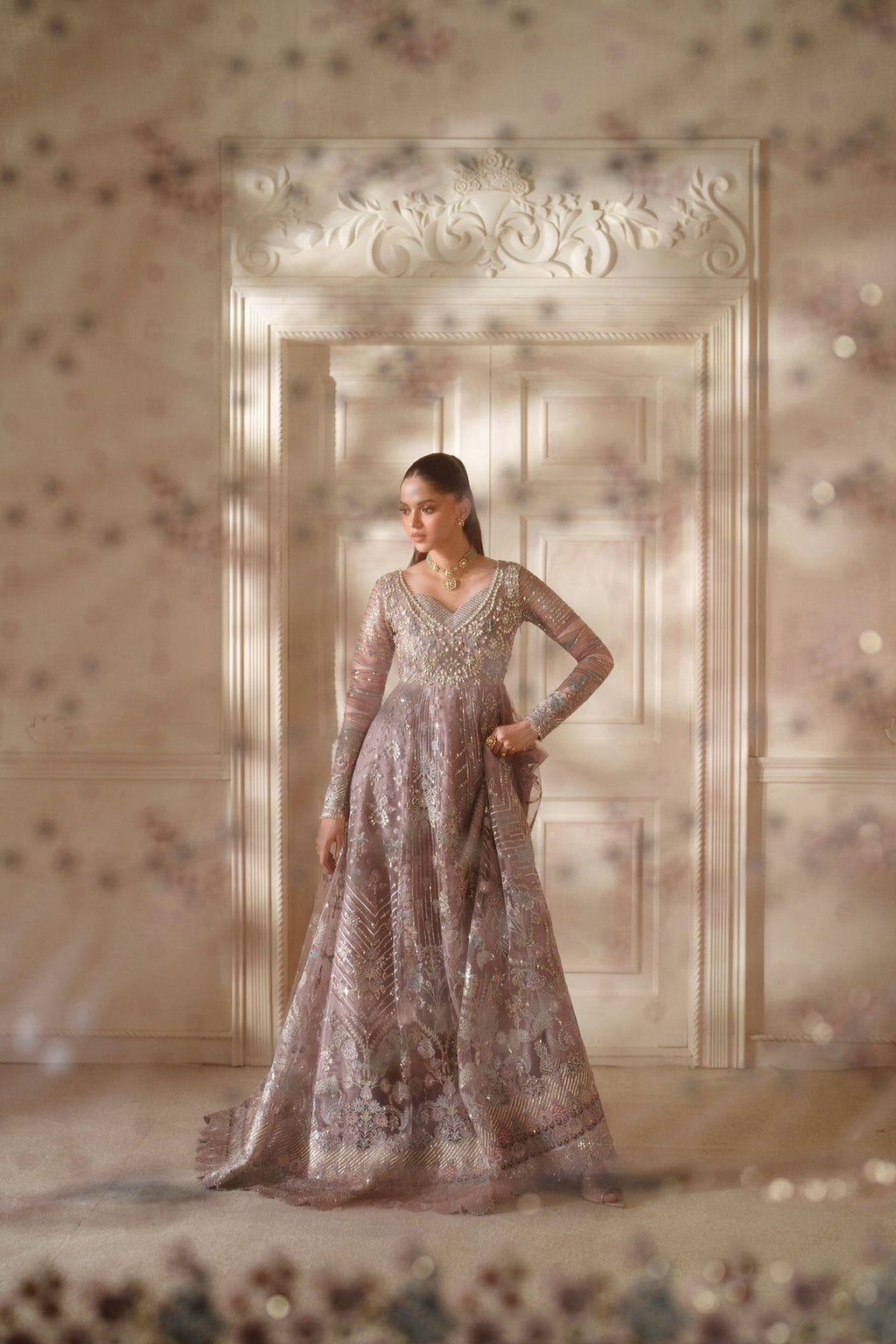 EMBROIDERED NET CH14-04 STITCHED
