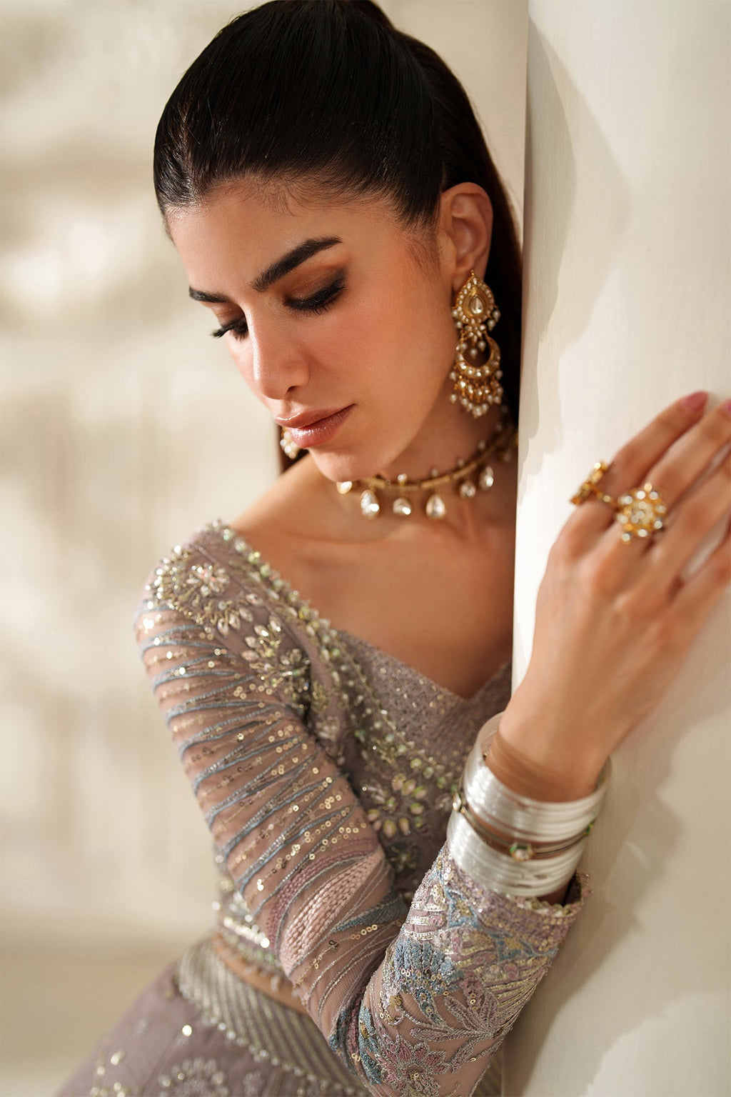 EMBROIDERED NET CH14-04 STITCHED