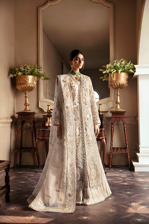 Soraya - Lumene Festive 24 - Miel